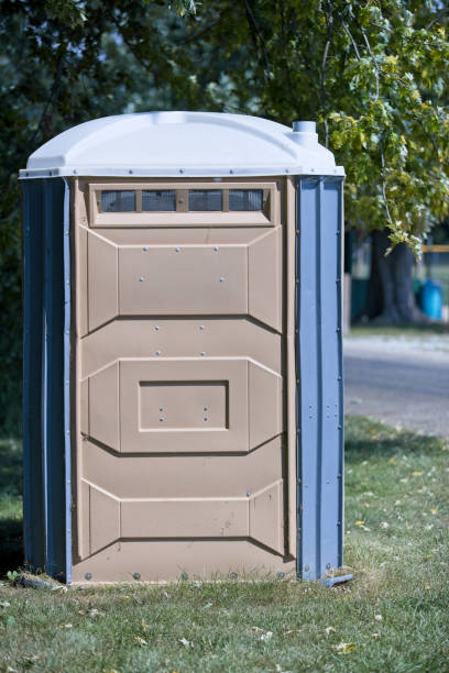 Best Construction site porta potty rental  in Essex, IL